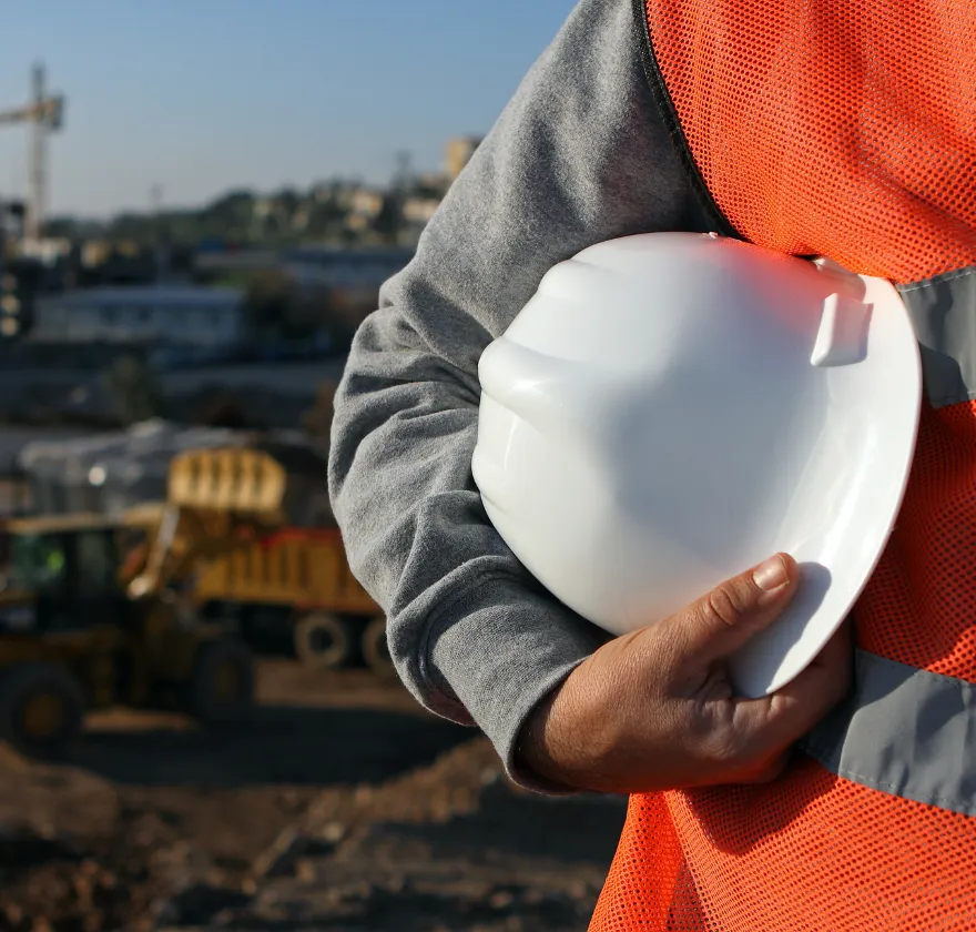 Psychosocial hazard kit for construction — worker on an Australian building site